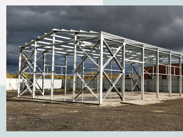 Двускатные ангары в Ухта от 608 руб. за квадрат